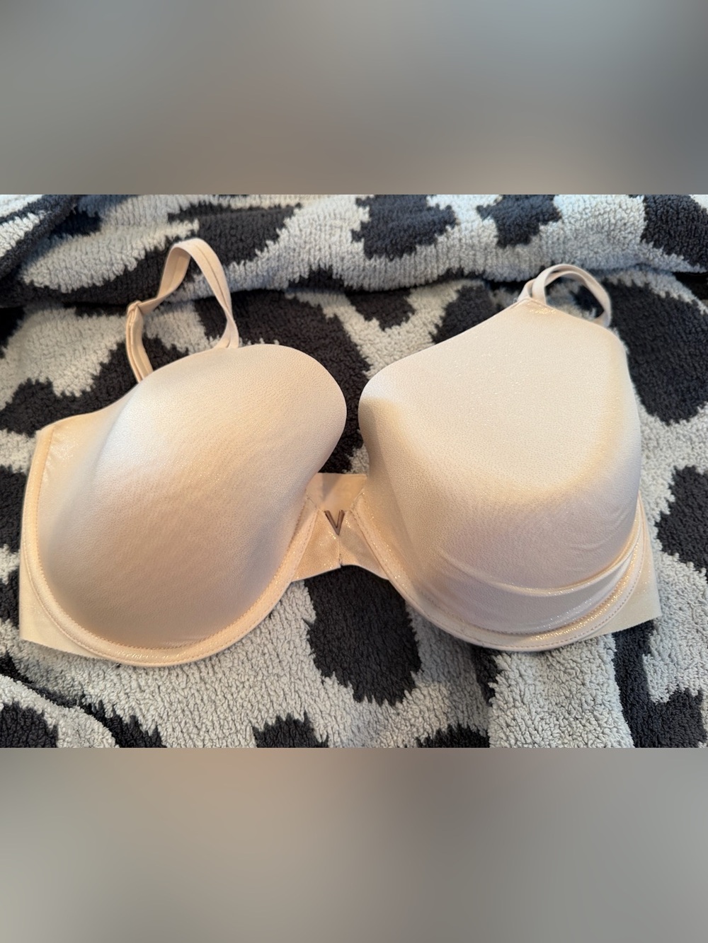 Victoria's Secret Smooth Nude T-Shirt Bra